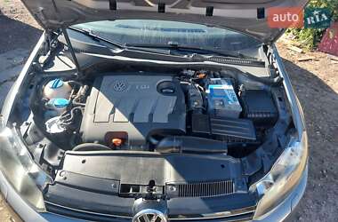 Хэтчбек Volkswagen Golf 2010 в Здолбунове