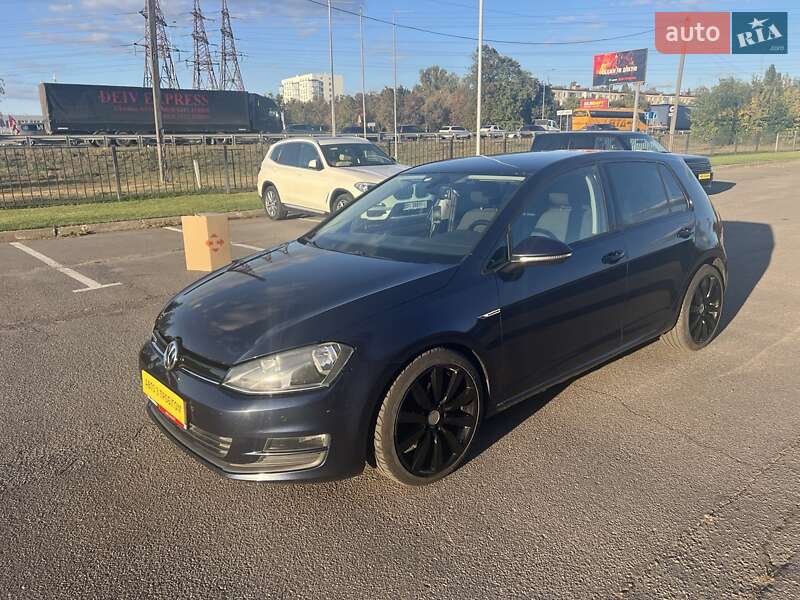 Volkswagen Golf 2013