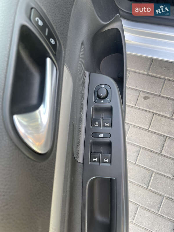 Хетчбек Volkswagen Golf 2007 в Ізмаїлі