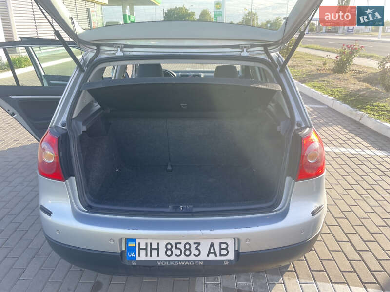 Хетчбек Volkswagen Golf 2007 в Ізмаїлі