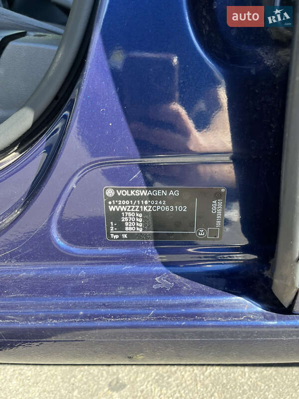 Хэтчбек Volkswagen Golf 2011 в Одессе