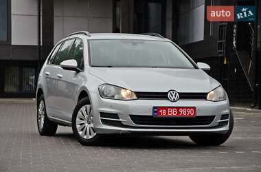 Універсал Volkswagen Golf 2015 в Сарнах