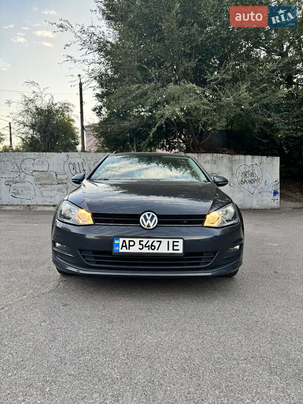 Универсал Volkswagen Golf 2013 в Запорожье