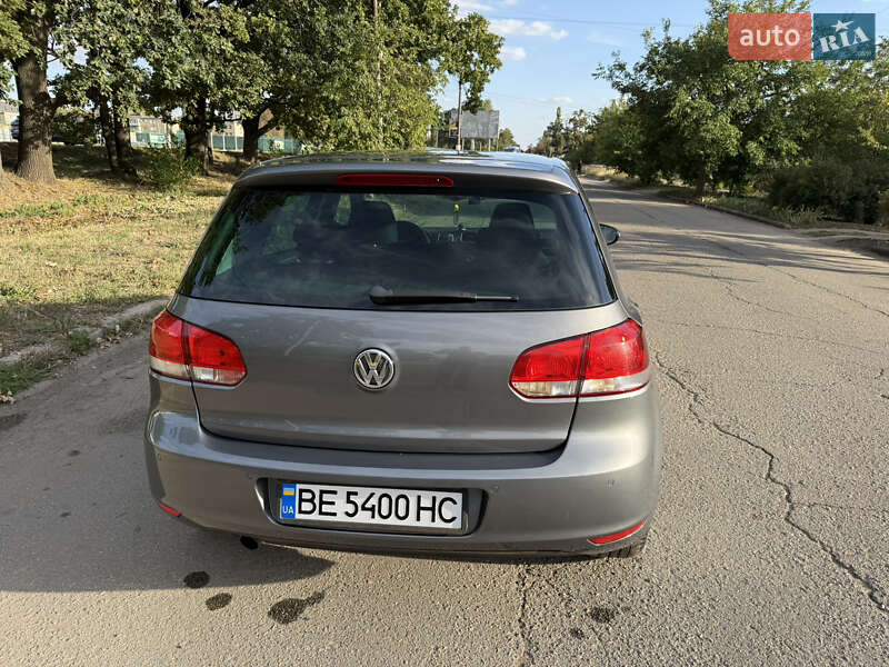 Хетчбек Volkswagen Golf 2012 в Вознесенську