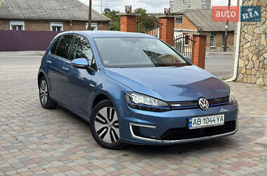 Хэтчбек Volkswagen Golf 2015 в Жмеринке