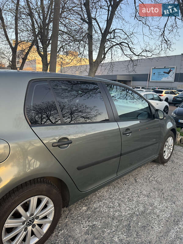 Хетчбек Volkswagen Golf 2007 в Одесі