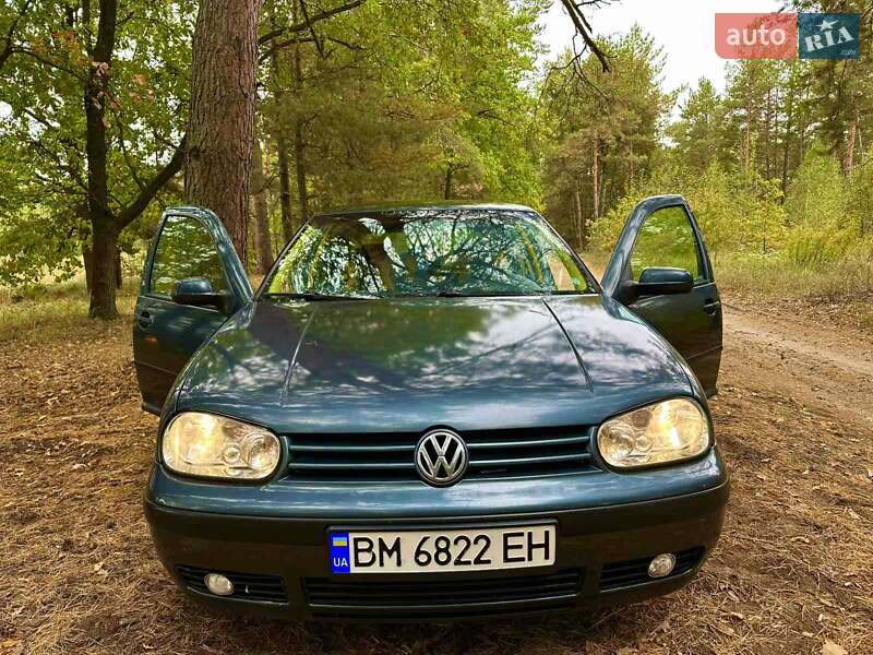 Volkswagen Golf 2003