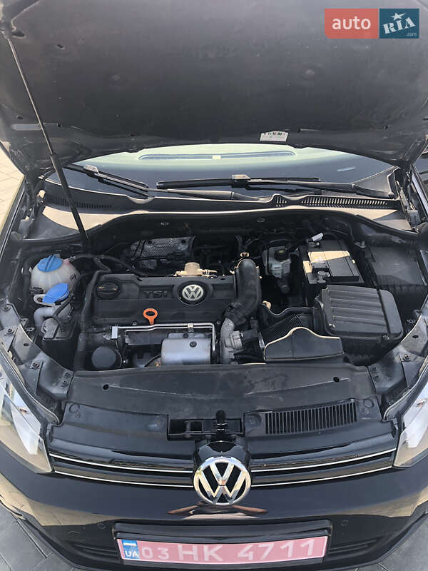Универсал Volkswagen Golf 2010 в Луцке