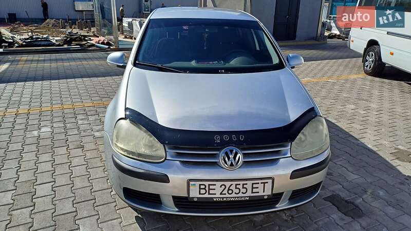 Volkswagen Golf 2005