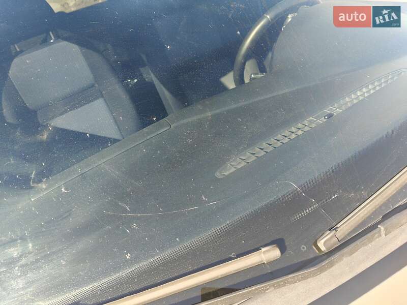 Универсал Volkswagen Golf 2004 в Умани фото 14 Универсал Volkswagen Golf 2004 в Умани