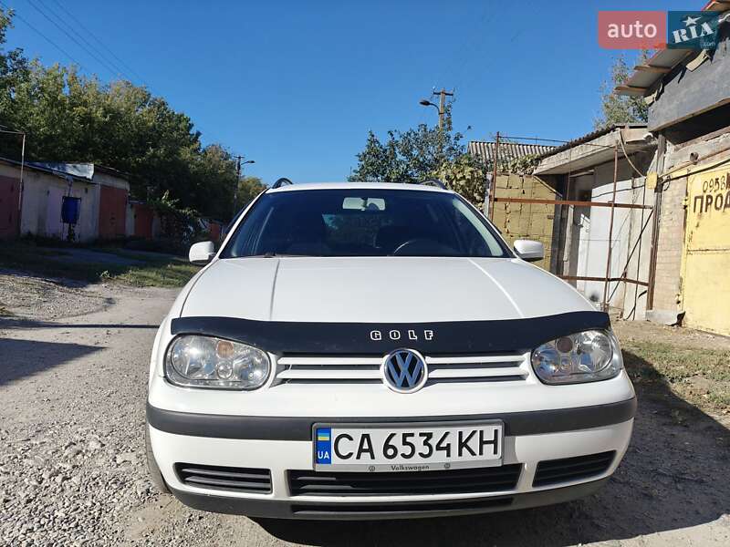 Универсал Volkswagen Golf 2004 в Умани фото Универсал Volkswagen Golf 2004 в Умани