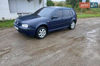 Хэтчбек Volkswagen Golf 1999 в Хотине