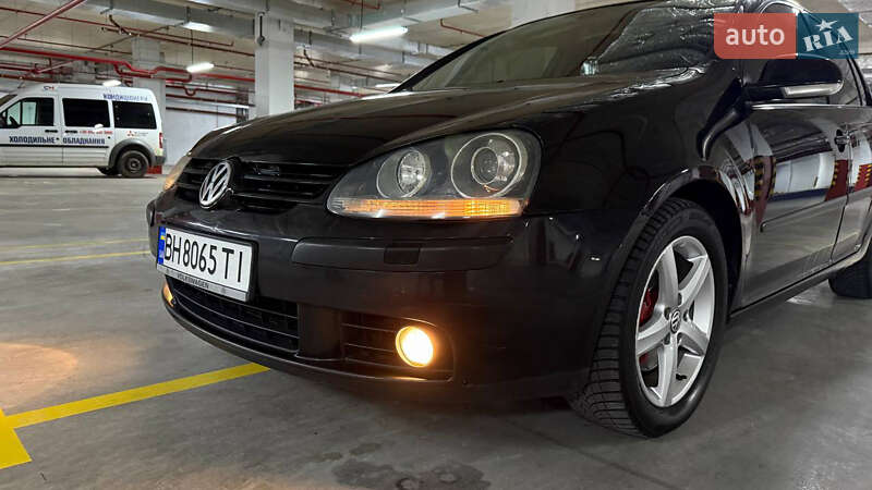 Хэтчбек Volkswagen Golf 2004 в Одессе фото 9 Хэтчбек Volkswagen Golf 2004 в Одессе