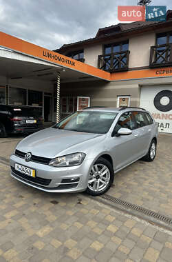 Універсал Volkswagen Golf 2014 в Сваляві
