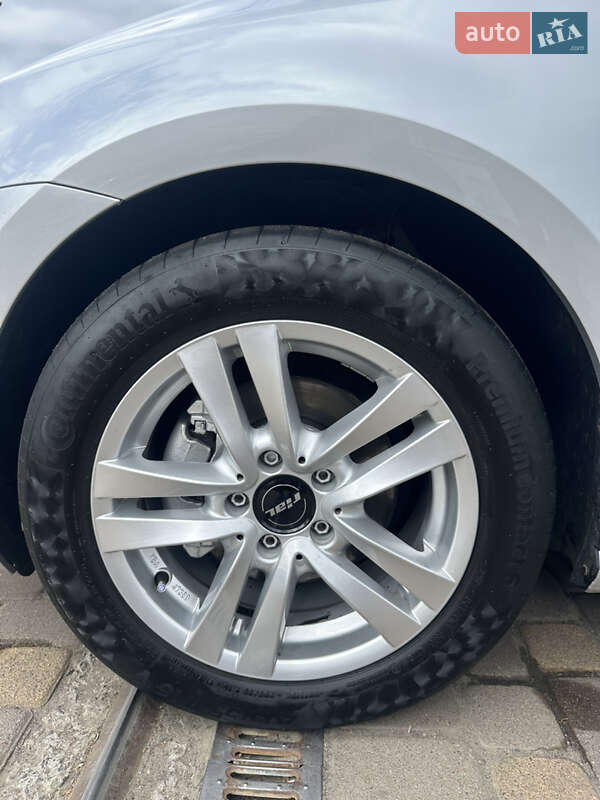 Універсал Volkswagen Golf 2014 в Сваляві фото 20 Універсал Volkswagen Golf 2014 в Сваляві