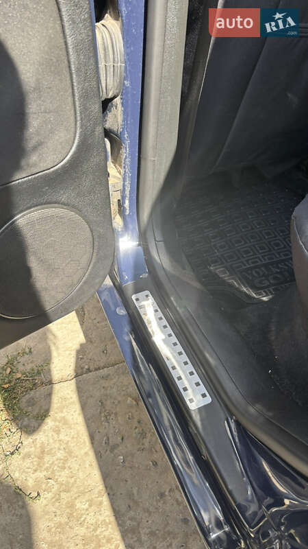 Універсал Volkswagen Golf 2002 в Ізмаїлі
