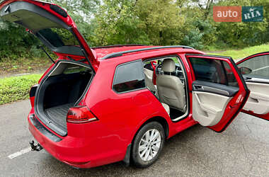 Универсал Volkswagen Golf 2015 в Львове