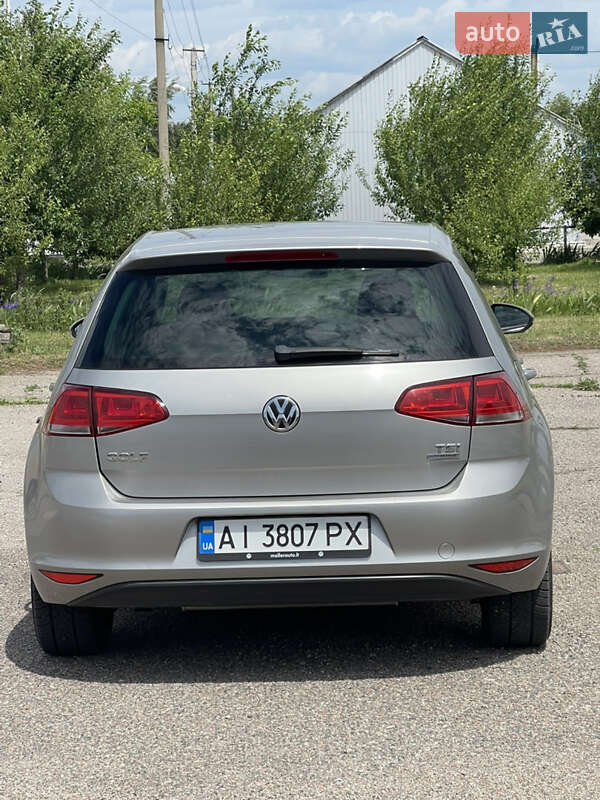 Хетчбек Volkswagen Golf 2013 в Миронівці