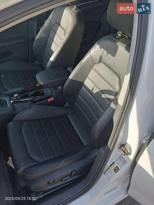 Универсал Volkswagen Golf 2015 в Днепре фото 25 Универсал Volkswagen Golf 2015 в Днепре