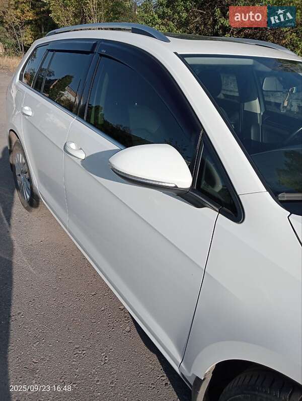 Универсал Volkswagen Golf 2015 в Днепре фото 41 Универсал Volkswagen Golf 2015 в Днепре