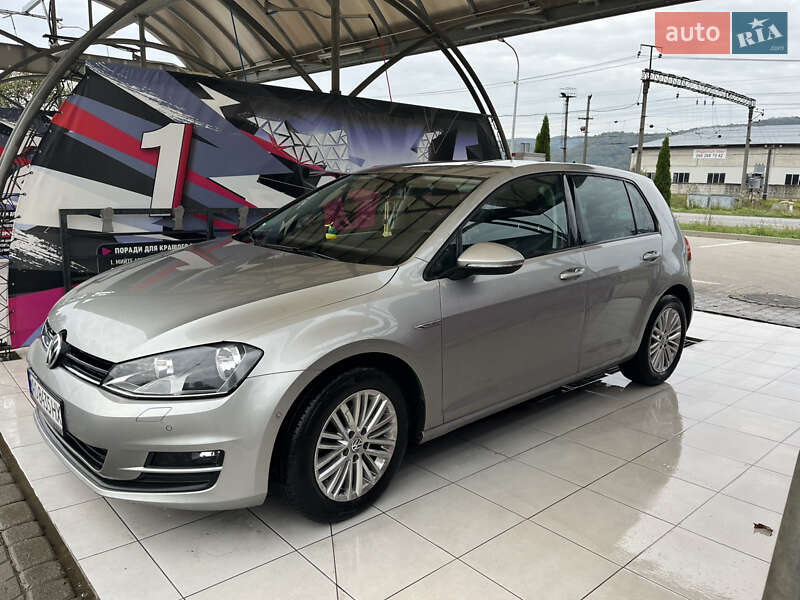 Хэтчбек Volkswagen Golf 2015 в Ужгороде фото 4 Хэтчбек Volkswagen Golf 2015 в Ужгороде