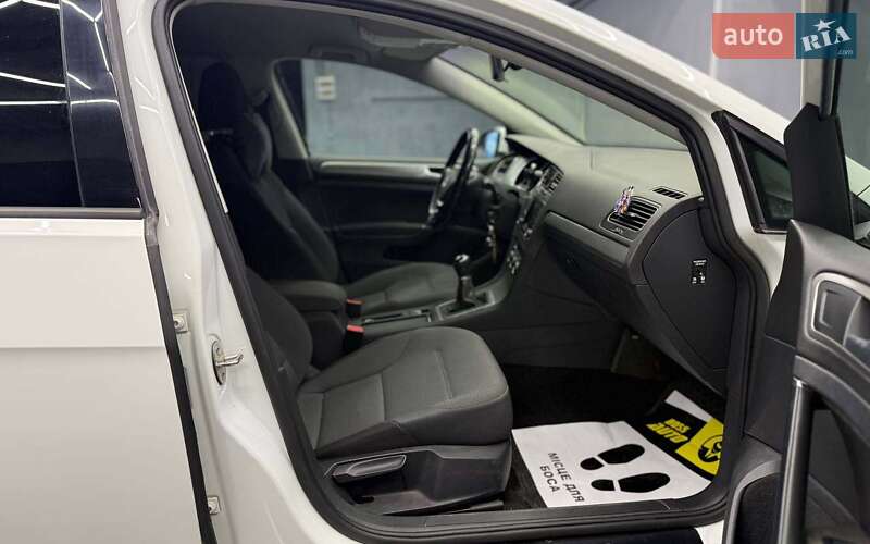 Универсал Volkswagen Golf 2014 в Черновцах фото 19 Универсал Volkswagen Golf 2014 в Черновцах