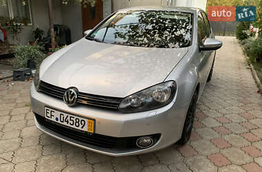 Хетчбек Volkswagen Golf 2009 в Мукачевому