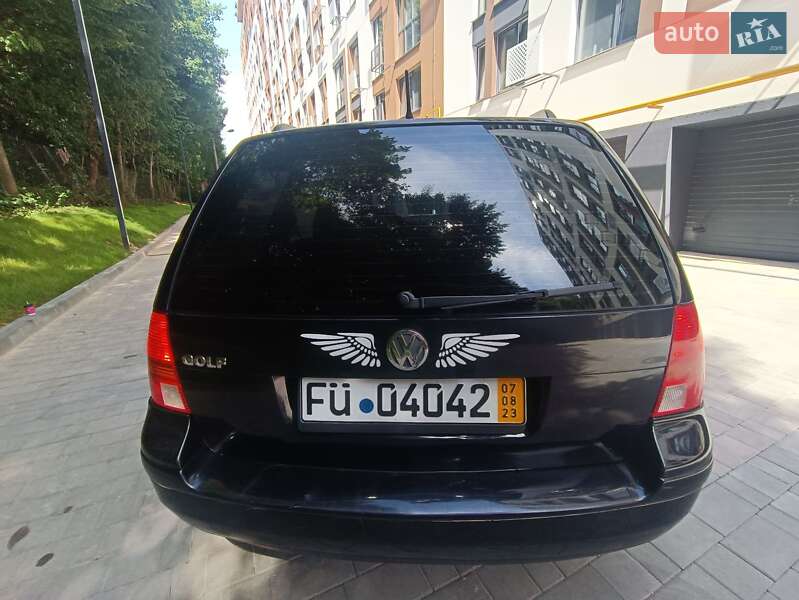 Універсал Volkswagen Golf 2002 в Вінниці