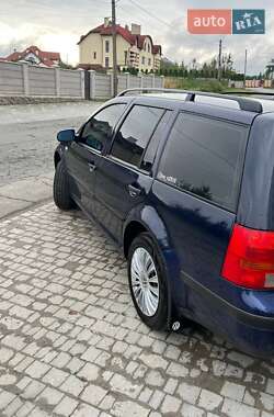 Универсал Volkswagen Golf 2001 в Трускавце