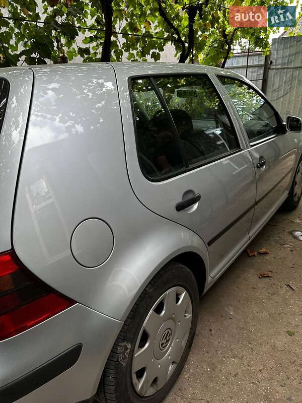 Хетчбек Volkswagen Golf 2000 в Ізмаїлі фото 10 Хетчбек Volkswagen Golf 2000 в Ізмаїлі