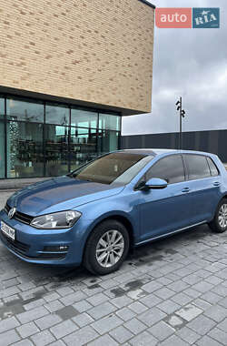 Хэтчбек Volkswagen Golf 2013 в Хмельницком