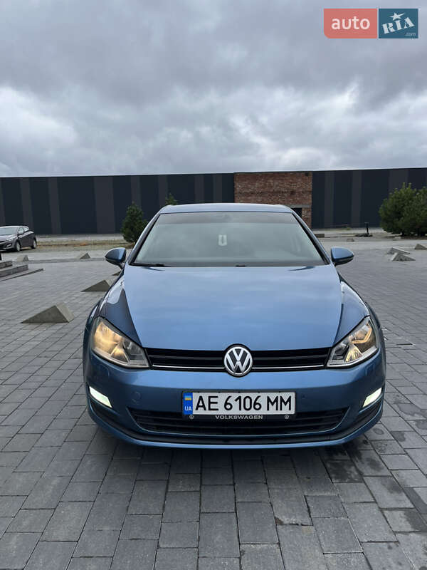Хетчбек Volkswagen Golf 2013 в Хмельницькому фото 15 Хетчбек Volkswagen Golf 2013 в Хмельницькому