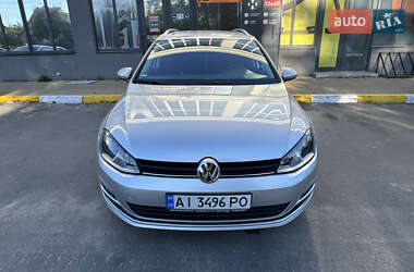 Универсал Volkswagen Golf 2016 в Ирпене