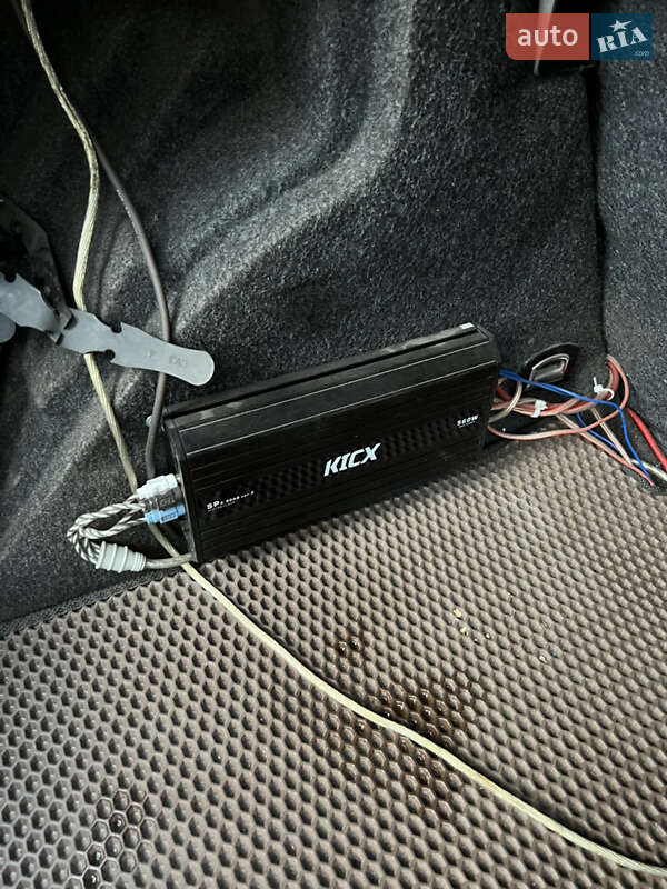 Хетчбек Volkswagen Golf 1998 в Петропавлівці фото 35 Хетчбек Volkswagen Golf 1998 в Петропавлівці