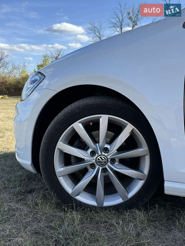 Універсал Volkswagen Golf 2017 в Харкові фото 7 Універсал Volkswagen Golf 2017 в Харкові