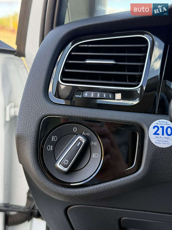 Універсал Volkswagen Golf 2017 в Харкові фото 21 Універсал Volkswagen Golf 2017 в Харкові