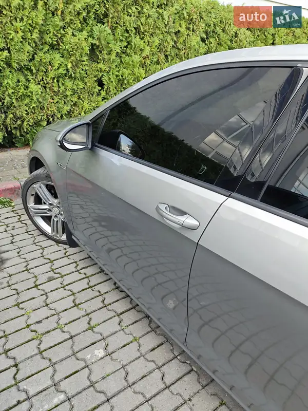 Volkswagen Golf 2016 VIN WVWZZZAUZHP017547 фото оголошення 5 з 45