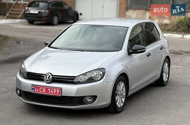 Хетчбек Volkswagen Golf 2009 в Вінниці