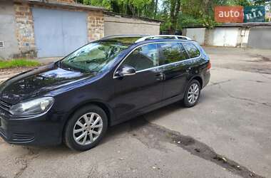 Універсал Volkswagen Golf 2012 в Жовтих Водах