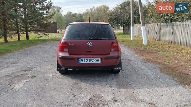 Хэтчбек Volkswagen Golf 1998 в Прилуках