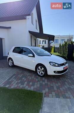 Хетчбек Volkswagen Golf 2010 в Луцьку