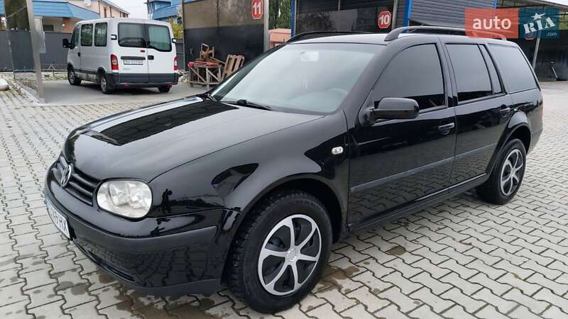 Volkswagen Golf 2001
