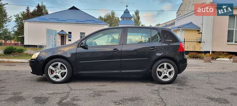 Хетчбек Volkswagen Golf 2007 в Лубнах