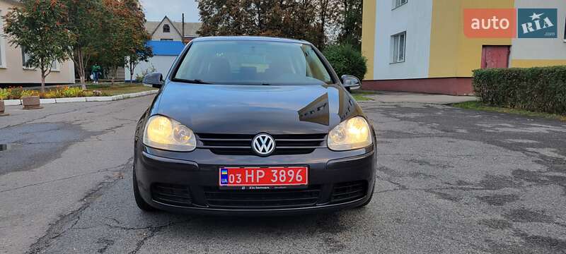 Хетчбек Volkswagen Golf 2007 в Лубнах