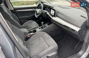 Универсал Volkswagen Golf 2021 в 