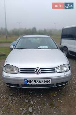 Универсал Volkswagen Golf 2001 в Львове