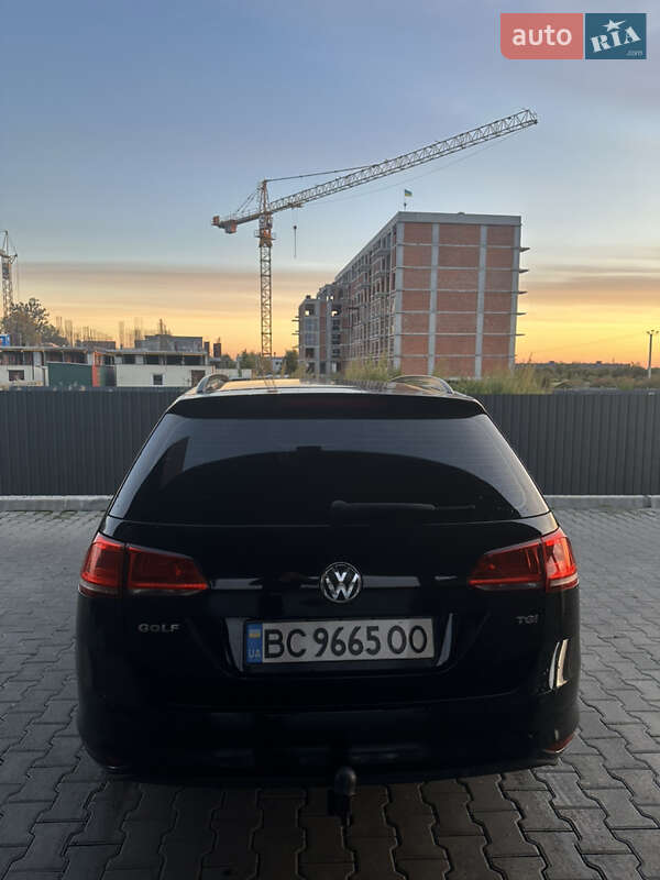 Универсал Volkswagen Golf 2015 в Львове