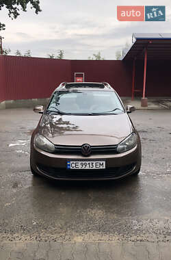 Универсал Volkswagen Golf 2012 в Тростянце