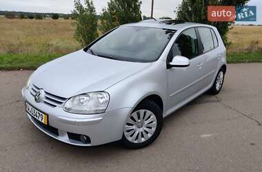Хэтчбек Volkswagen Golf 2008 в Барышевке