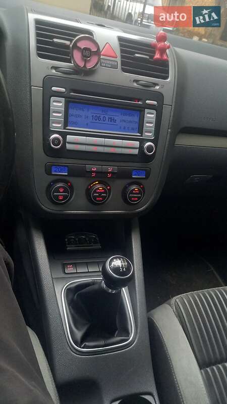 Volkswagen Golf 2007